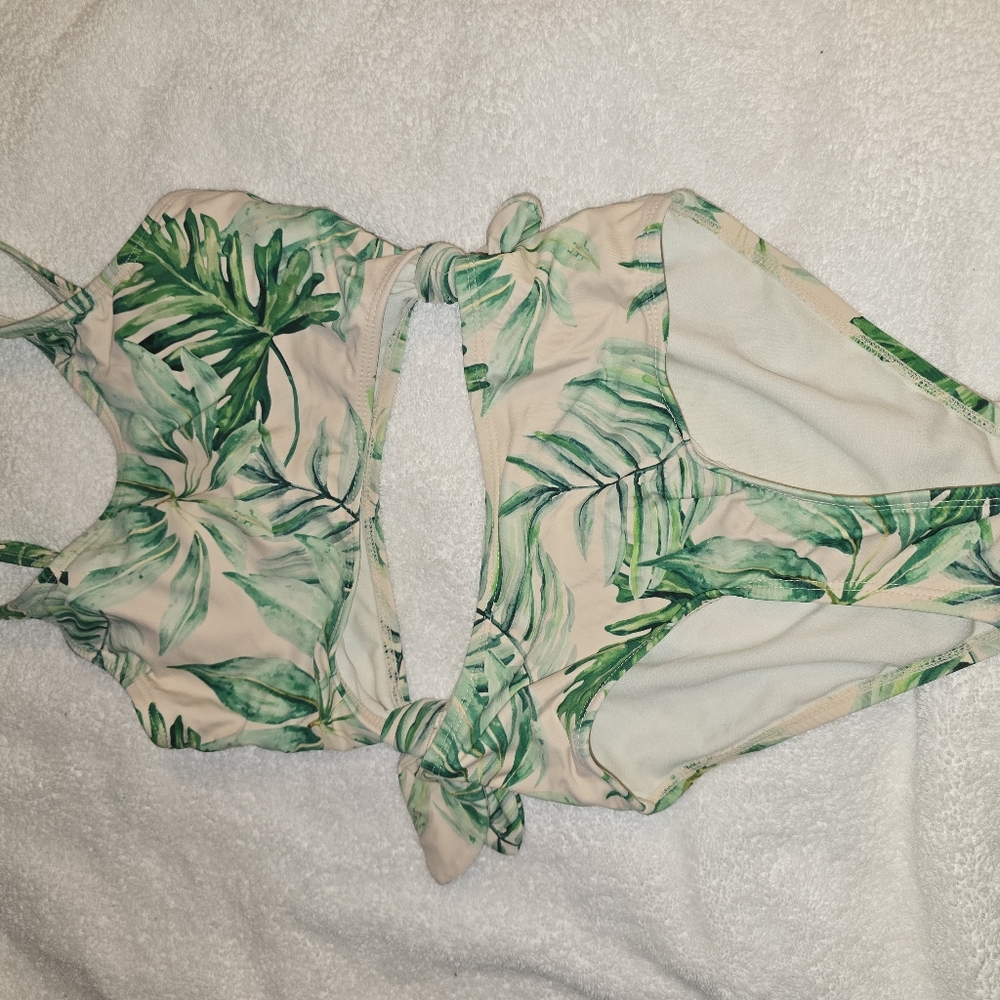 GB girls one piece swimsuit size 10
